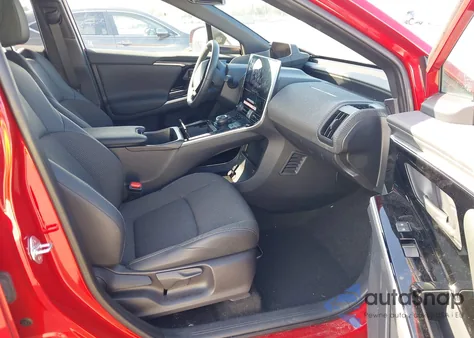 2024 Toyota Bz4X Xle from USA, damaged, VIN JTMABACA2RA089604